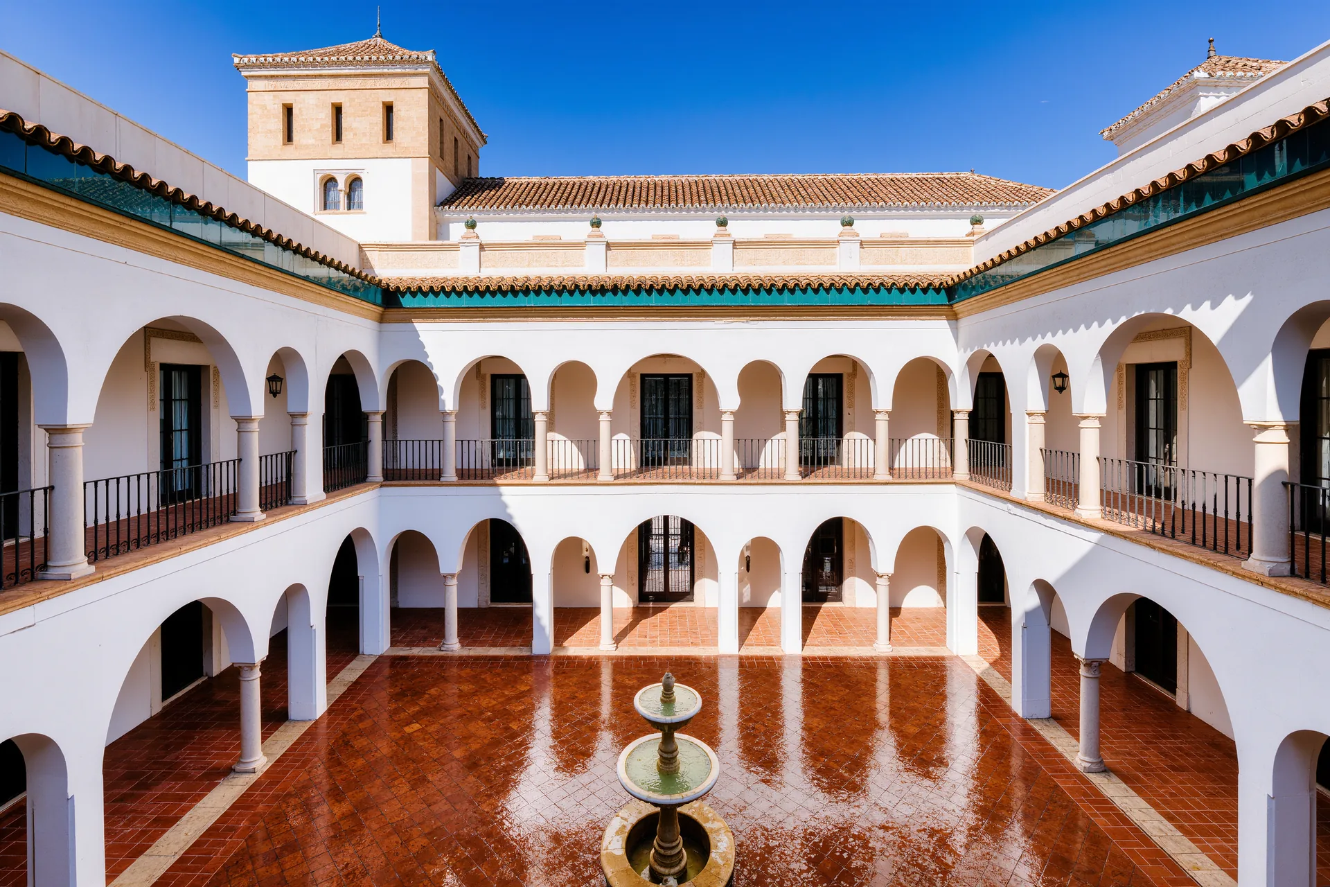 Luxuriöses Wohnen in Spanien: Villen, Landhäuser und Designer-Immobilien